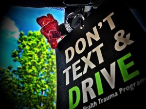 a don't text and drive sign