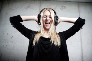 girl with headphones